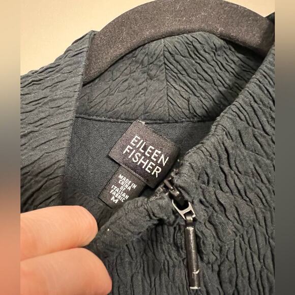 Eileen Fisher Stand Collar Zip Jacket Midnight Navy Crinkle Gauze Texture Sz M - Picture 2 of 7
